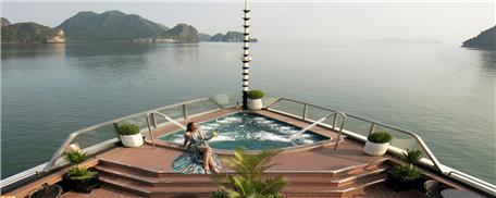 Du thuyền Calista Cruise